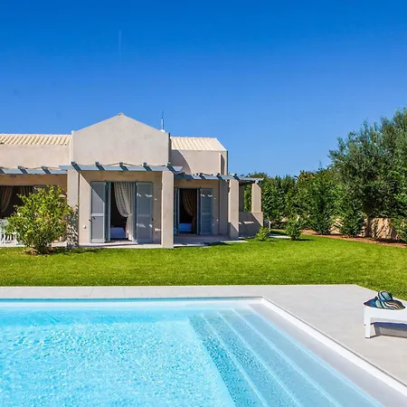 Polyxeni Kefalonia וילה סבורונטה